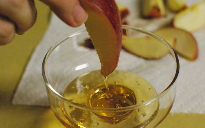 女性經期可以喝蜂蜜嗎? 蜂蜜