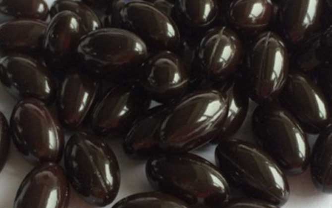 女性經常吃蜂膠的害處,容易發生過敏,還可能引起內分泌失調! 蜂膠