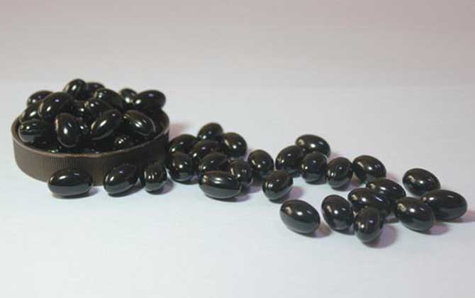 吃蜂膠的禁忌有哪些?一定要謹(jǐn)防過(guò)敏,孕婦和兒童也不能吃! 蜂膠