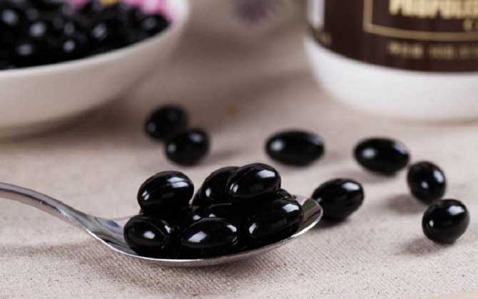 吃蜂膠的禁忌有哪些?一定要謹(jǐn)防過(guò)敏,孕婦和兒童也不能吃! 蜂膠