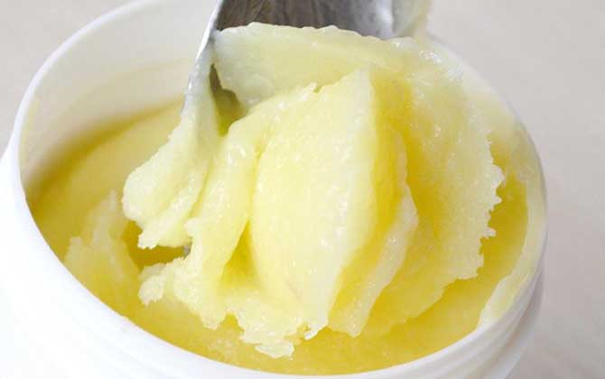 蜂王漿的副作用與禁忌,絕對不能過量食用,這4類人也要少吃! 蜂王漿