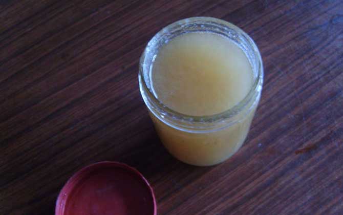 檸檬蜂蜜面膜的功效及簡單做法 檸檬蜂蜜面膜