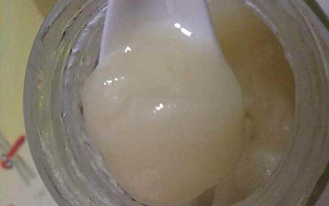 蜂蜜涂臉的誤區(qū)及正確做法 蜂蜜