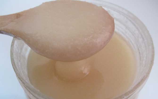 蜂蜜涂臉的正確方法及注意事項(xiàng) 蜂蜜涂臉