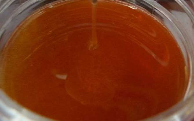 蜂蜜涂臉的正確方法及注意事項(xiàng) 蜂蜜涂臉