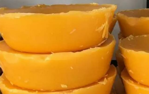 蜂蠟怎么吃效果好(蜂蠟的功效與食用方法) 蜂蠟怎么吃效果好(蜂蠟的功效與食用方法)