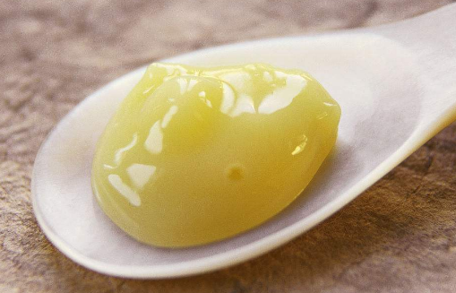 蜂王漿多少錢一斤(真蜂王漿的價格是多少) 蜂王漿多少錢一斤(真蜂王漿的價格是多少)