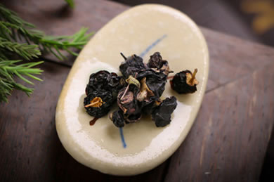 黑枸杞價格多少一斤(黑枸杞的市場價格) 黑枸杞價格多少一斤(黑枸杞的市場價格)