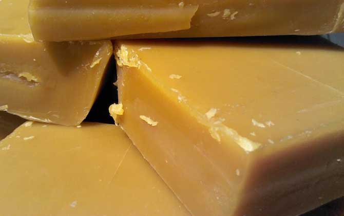 蜂蠟有哪些物理特性？